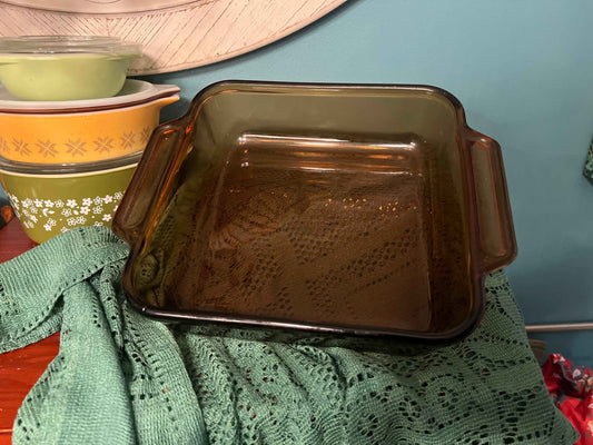 Vintage Anchor Hocking Square Glass Brown Dish – 2 QT / Harvest Amber