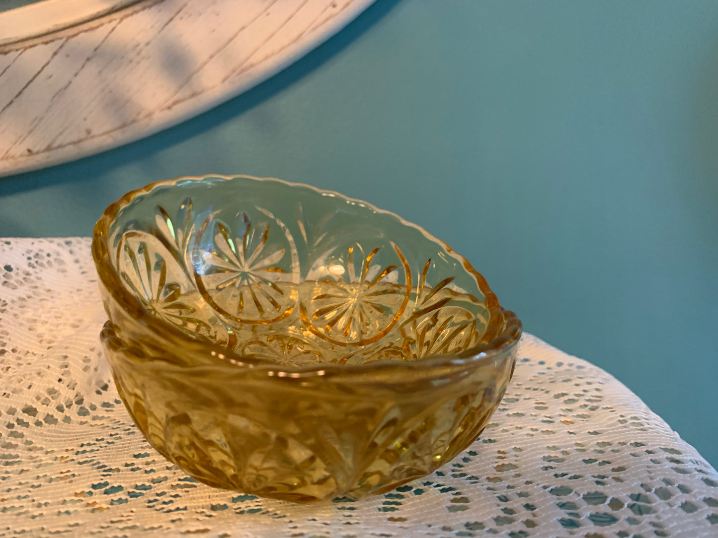 Anchor Hocking Medallion Star small collectible glass bowl
