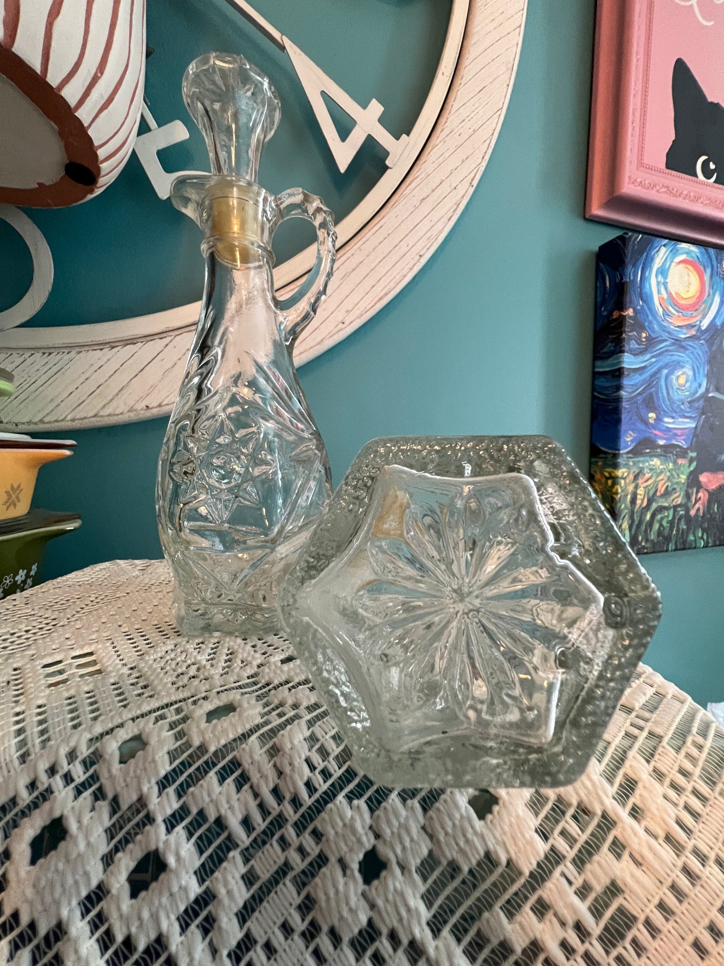 Vintage Anchor Hocking Star of David glass cruet set with stoppers