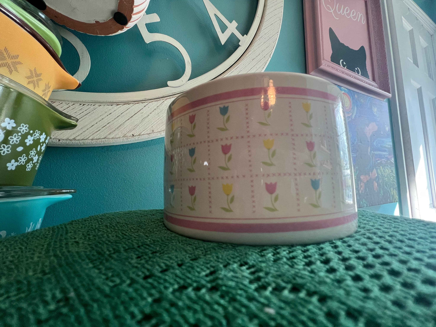 Vintage FTDA White Ceramic Pink Border Pastel Tulip Flowers Indoor Plant Bowl Spring Decor Plant Pot Made In Korea Bottom Marked