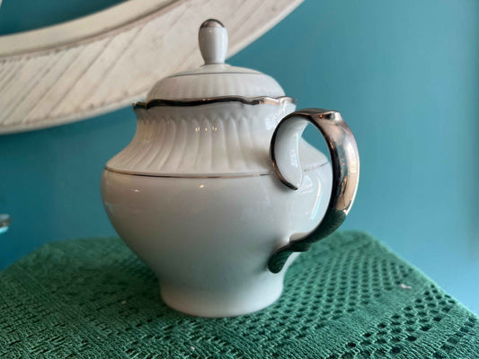 Vintage Fine China of Japan “Eternity” Sugar Bowl with Lid – White Porcelain with Platinum Trim – Classic Ribbed Design