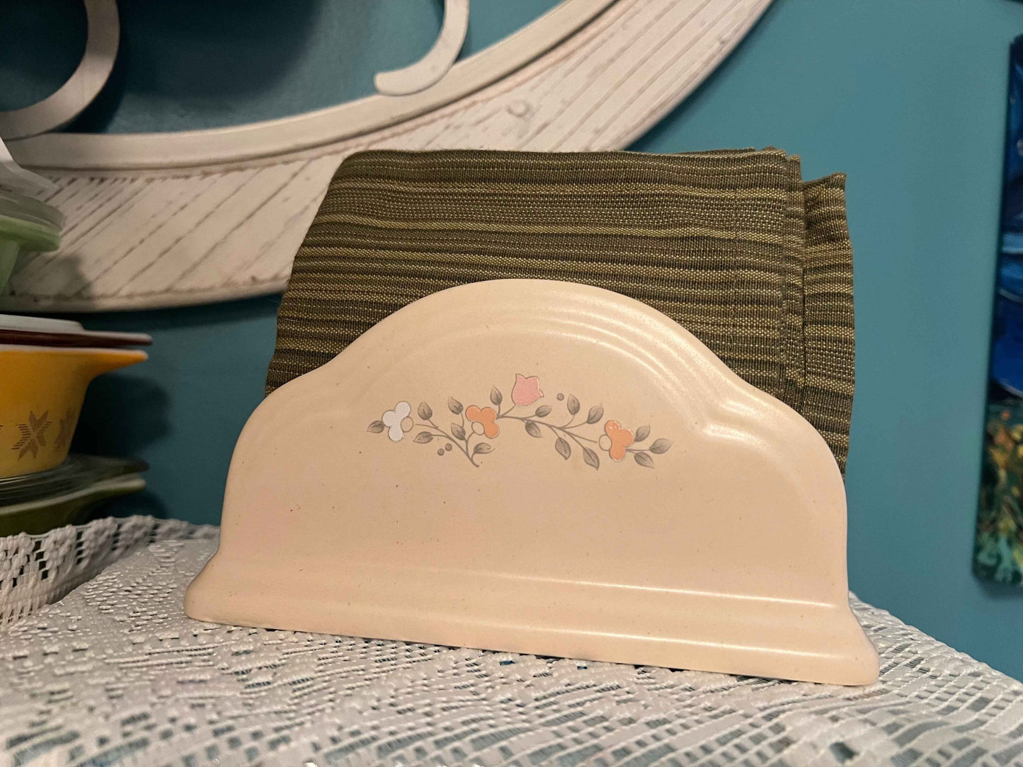 Vintage Pfaltzgraff Remembrance Napkin Holder – Pink & White Flowers
