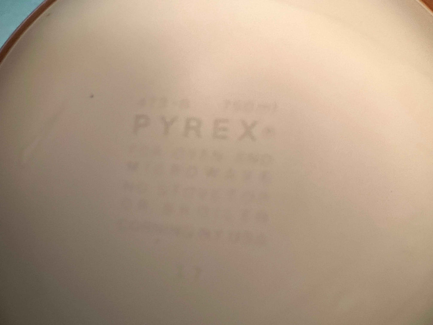 Vintage Pyrex Woodland 472-B Casserole Dish with Lid β 750mL, Light Brown Floral, 1970s