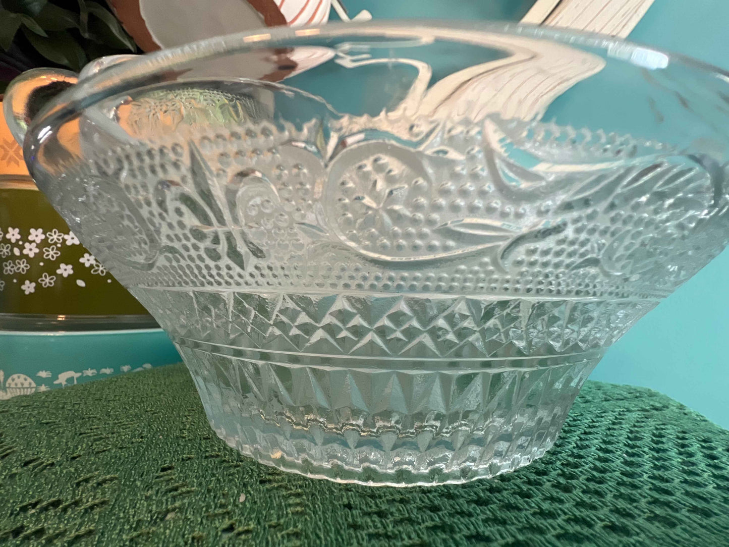 Vintage Imperial Cape Cod Pressed Pattern Salad Bowl with 6 Matching Cups – 1970s