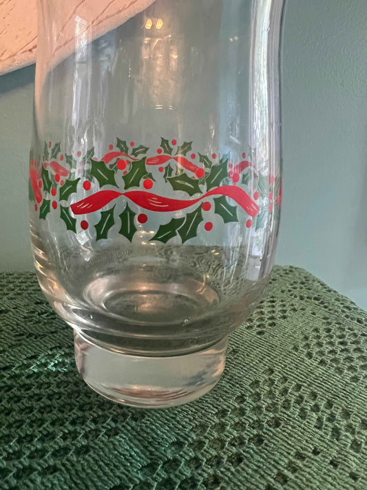 Vintage Libbey Christmas Glass Cup – Holly Berry Wreath Pattern with Gold Rim