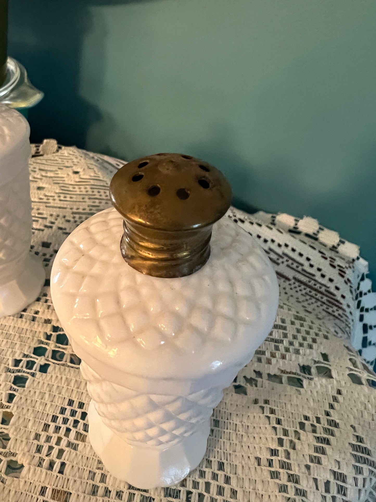 Collectible retro milk glass diamond pattern shakers for kitchen décor
