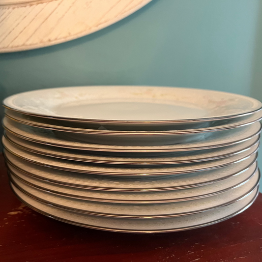 Vintage Noritake Temptation Dinner Plate | Collectible Fine China | Floral Dinnerware | Wedding Friendly Tableware