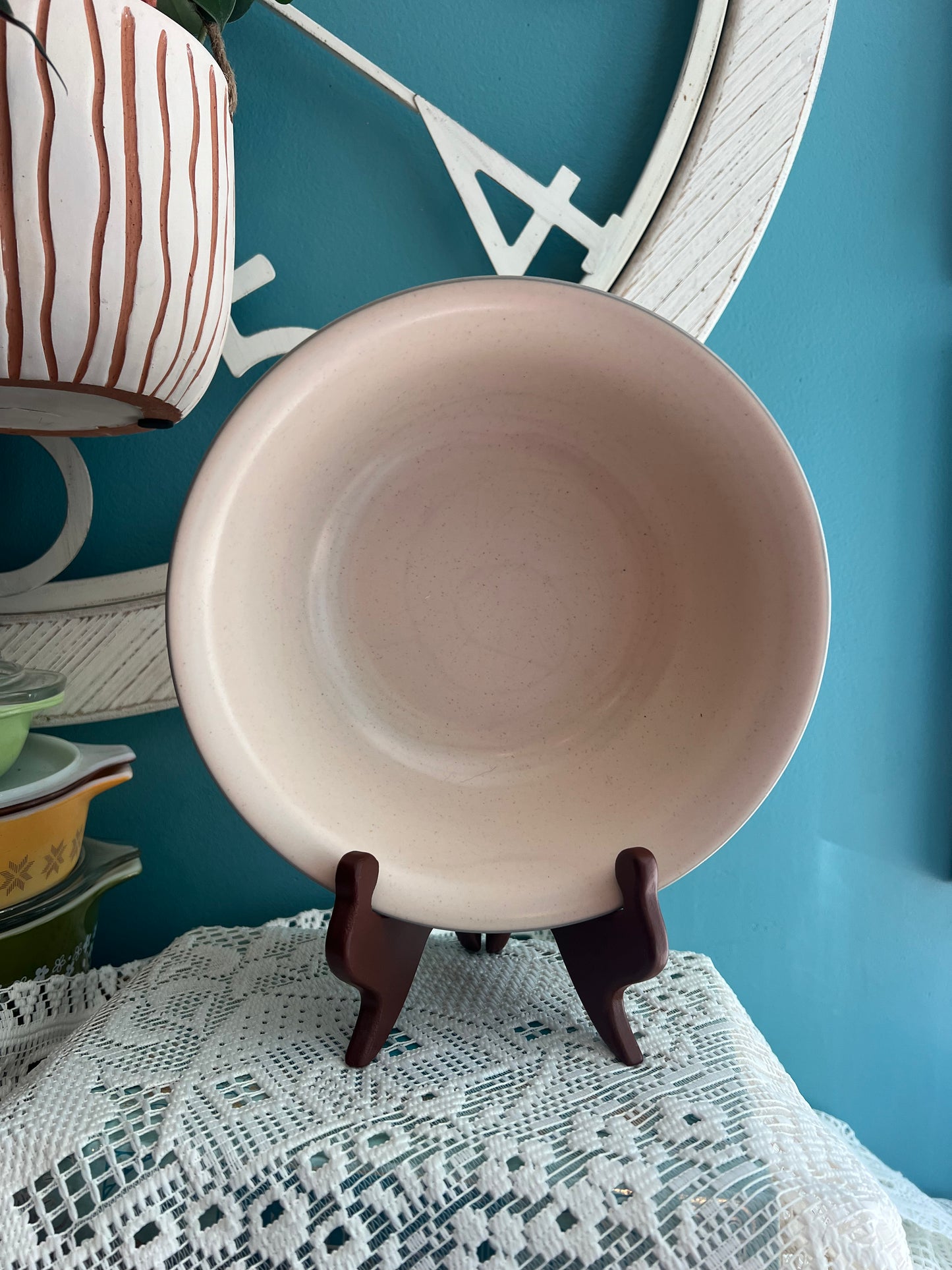 Collectible Pfaltzgraff Remembrance floral pattern bowl 6” wide
