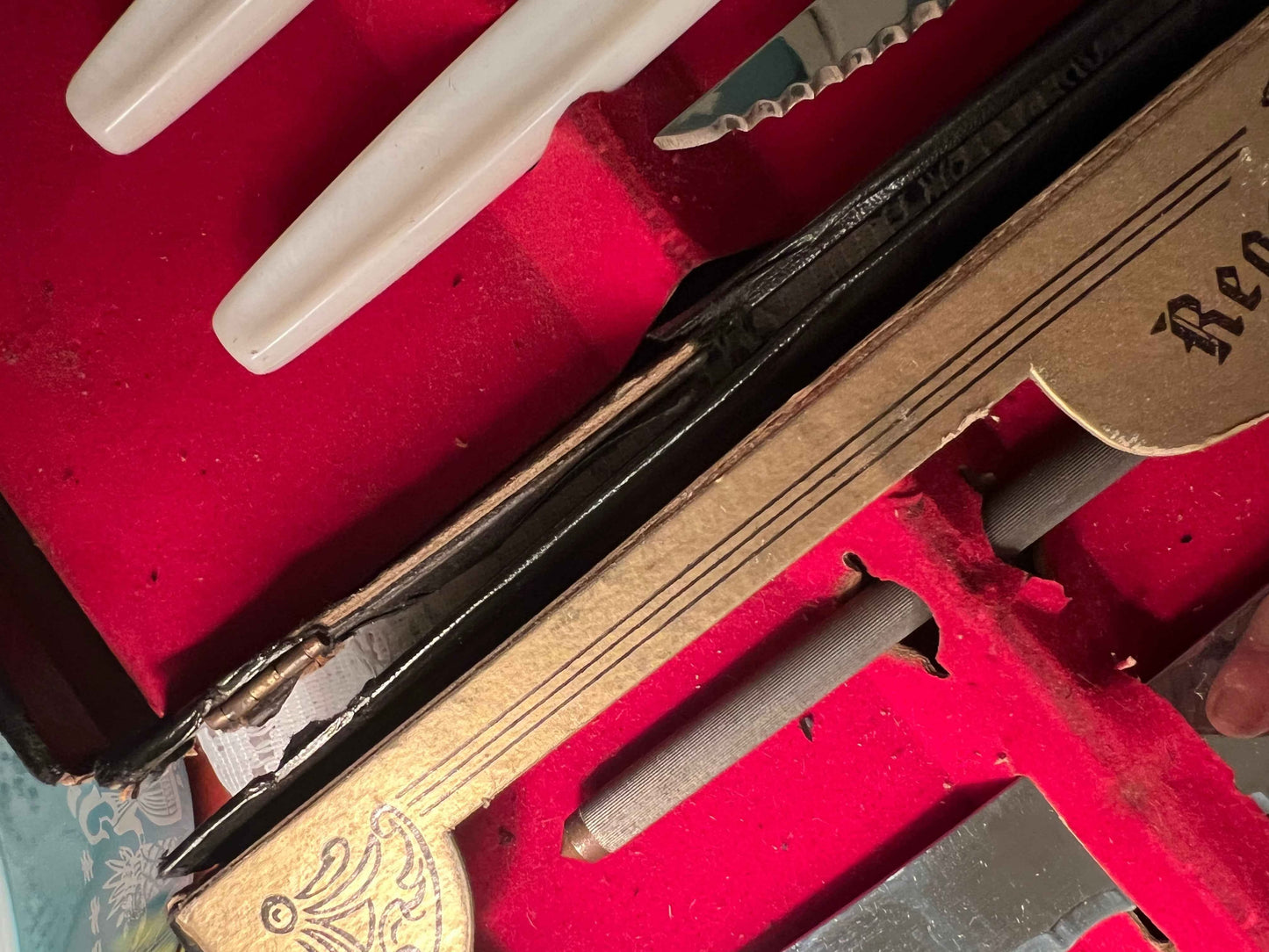 Vintage Regent Sheffield Steak & Cutlery Knife Set | 9-Piece | England