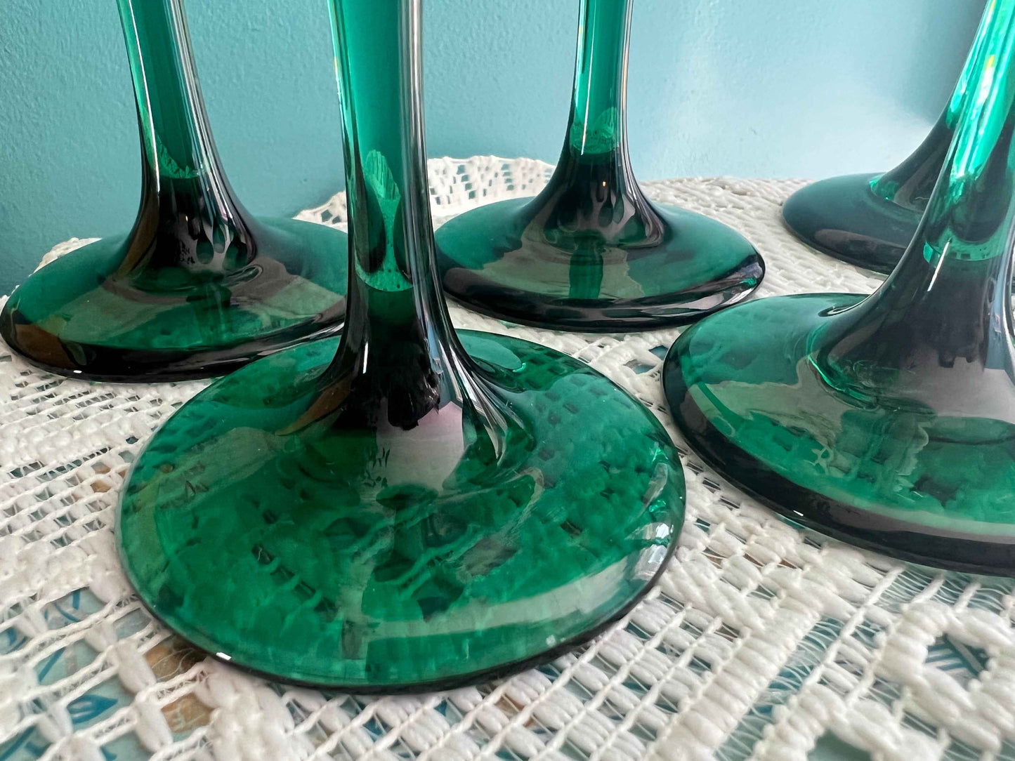 Vintage Libbey Teardrop Juniper Fluted Champagne Glasses – Set of 6, Dark Green, 8 3/4"