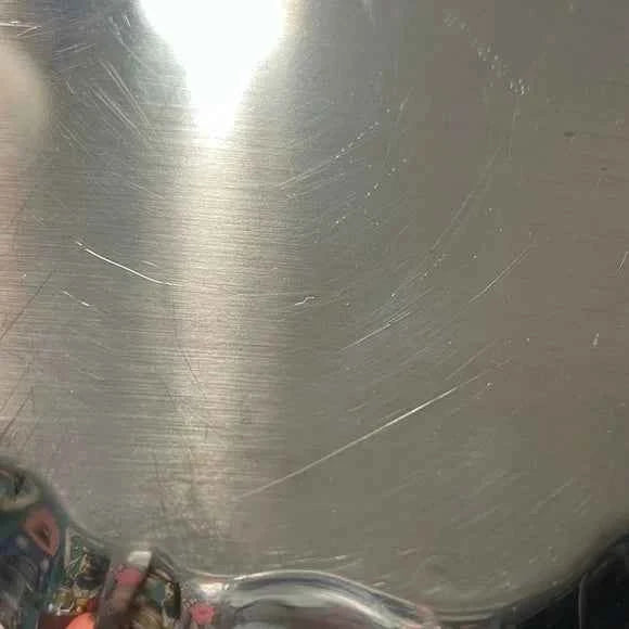 Vintage Wm A Rogers by Oneida Ltd 5.75” Round Scalloped Edge Silver Plate Bowl