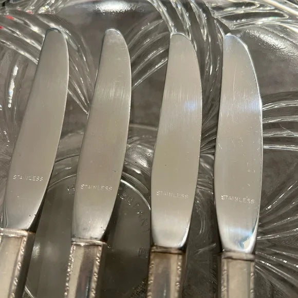 Vintage Prestige Silver Bordeaux Silverplate Knives β Set of 4 - Timeless Tableware