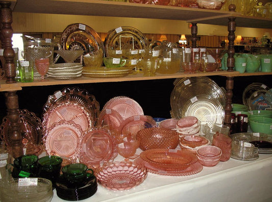 Is My Vintage Glass Valuable? How to Tell in 5 Steps - Dusty Treasures