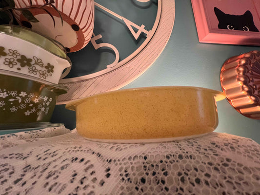 The Evolution of Pyrex: A Guide for Vintage Glass Collectors