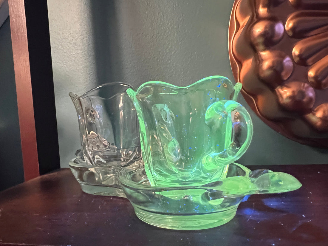 Vintage Glass that glows under a 365 light