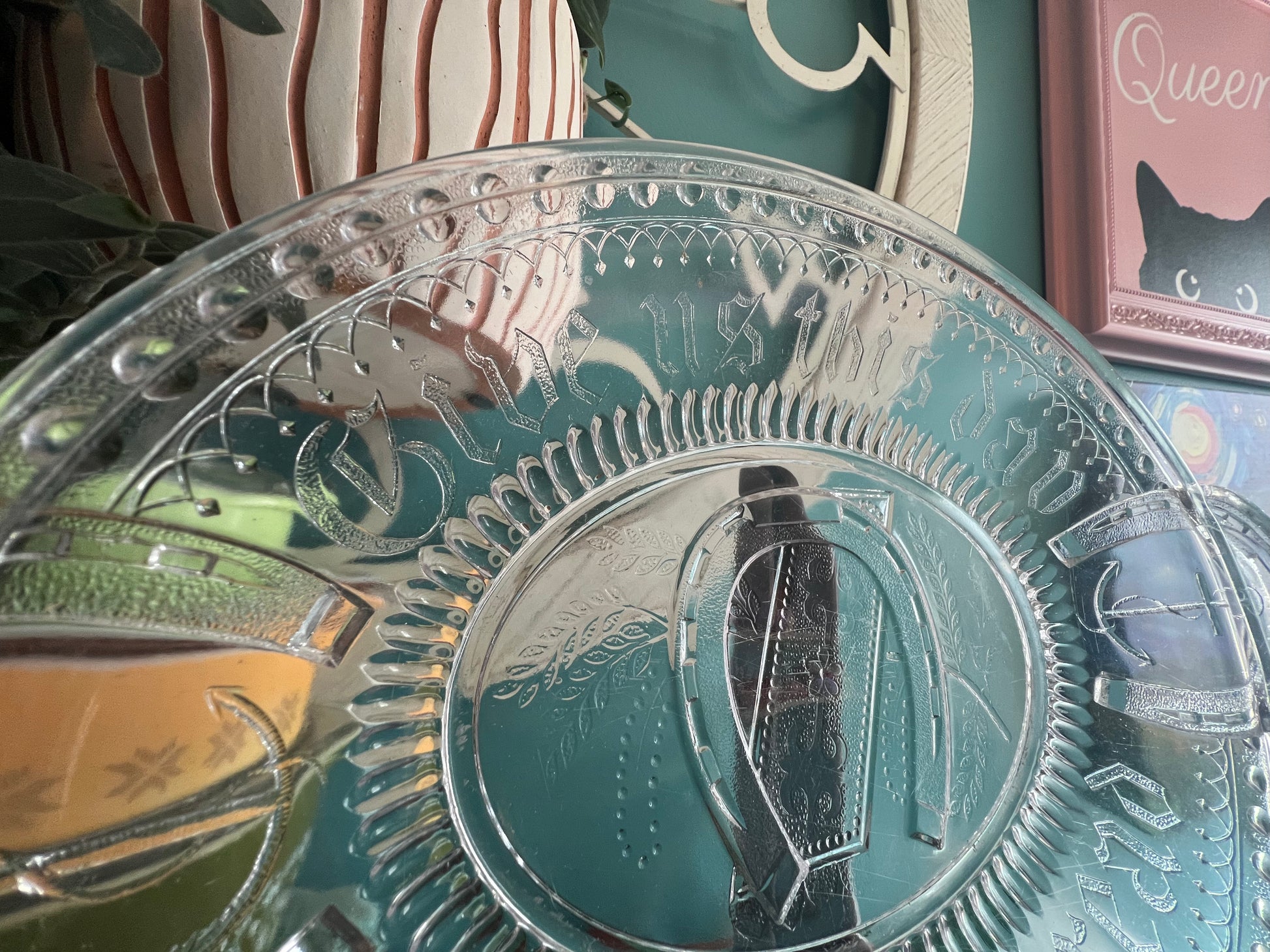 1881 Adams & Co. Horseshoe pattern tray collectible