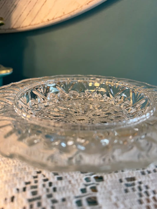 1940s–1970s Pineapple Cut pattern butter dish for mid-century kitchen décor