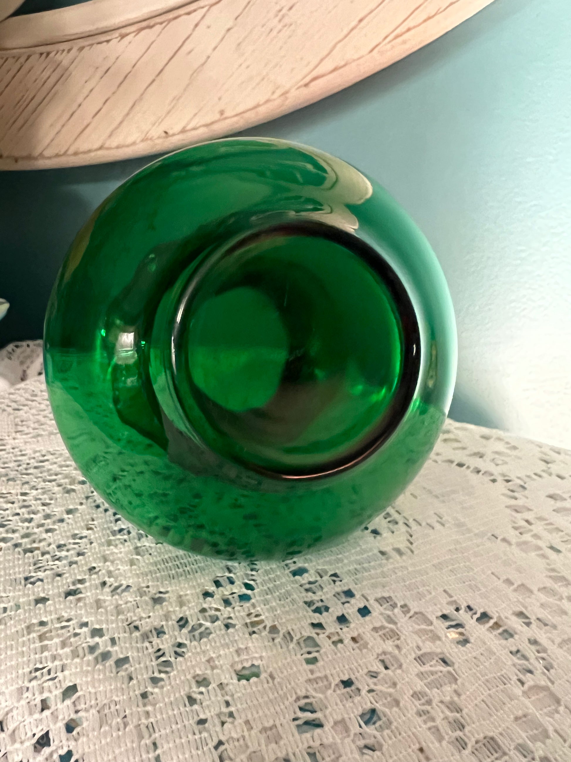 Collectible mid-century modern Anchor Hocking floral vase