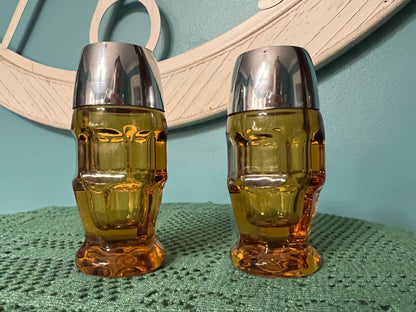 Vintage Anchor Hocking Georgian-Style Amber Honeycomb Glass Salt & Pepper Shakers