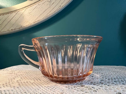 Vintage Anchor Hocking Pink Queen Mary Depression Glass Cup | 3.5" Collectible Glassware