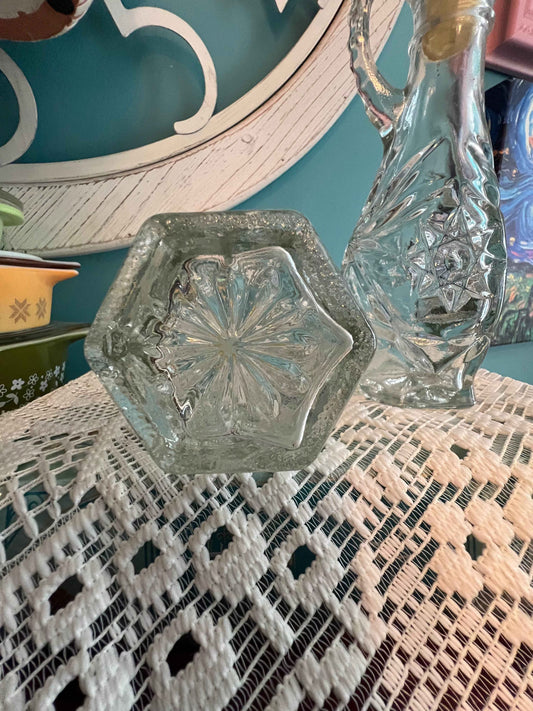 Vintage Anchor Hocking Star of David Cruet Set – 2 Glass Oil & Vinegar Bottles with Stoppers, 7 1/2”