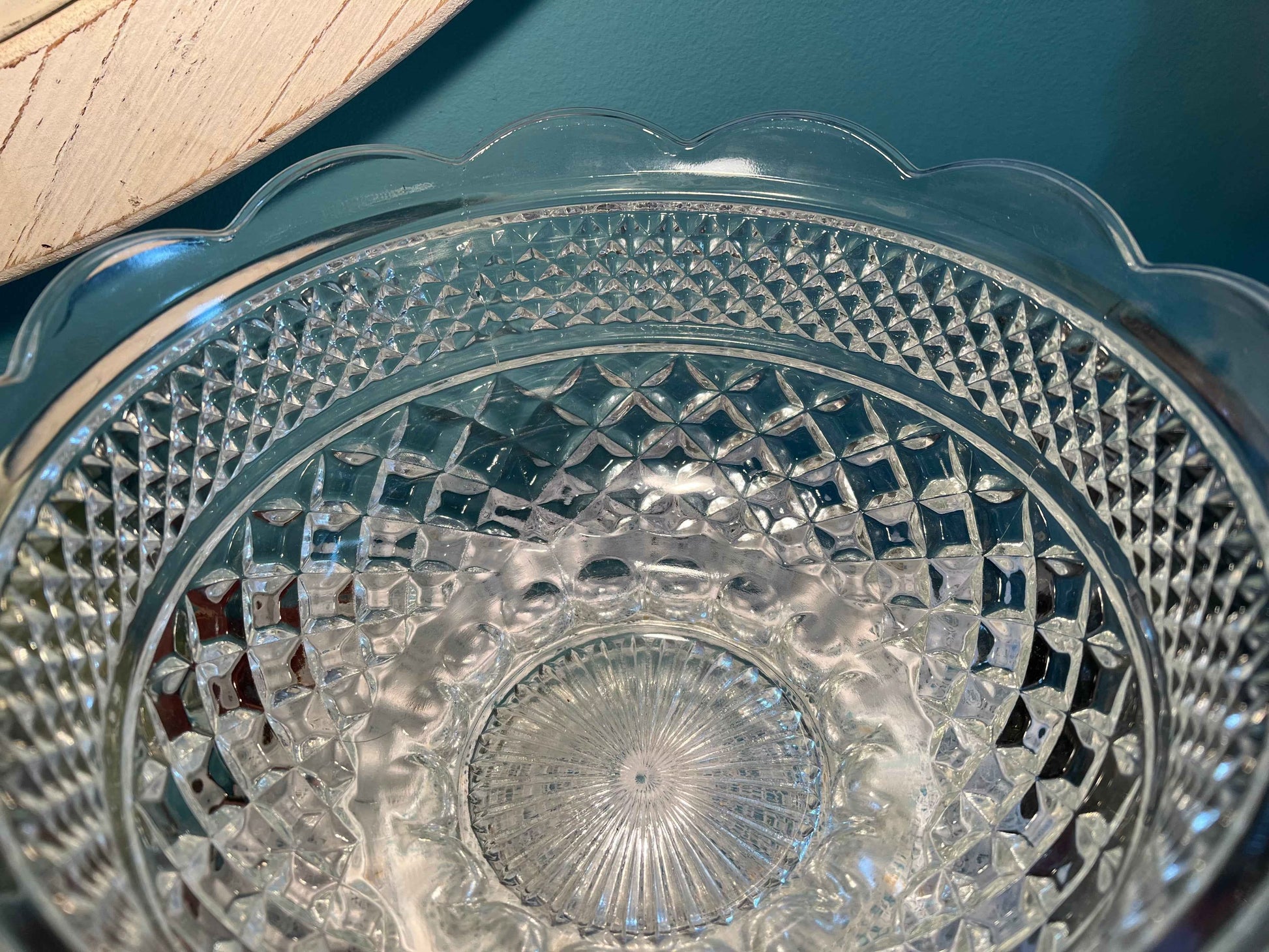 Anchor Hocking Wexford Bowl | Large Scalloped Edge | Vintage Glassware