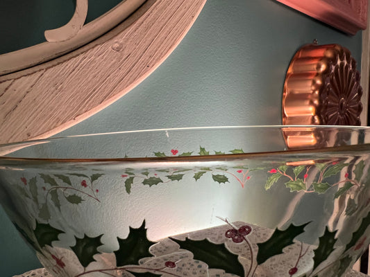 Holly Berry pattern Arcoroc clear glass serving dish for festive entertaining
