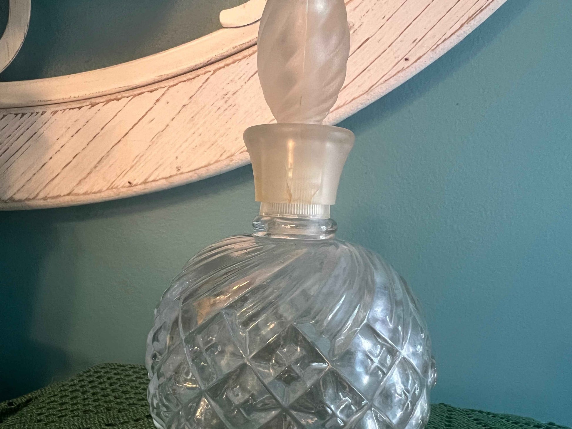 Vintage Avon Soft Swirls Clear Glass Bath Oil Decanter – 8 fl. oz