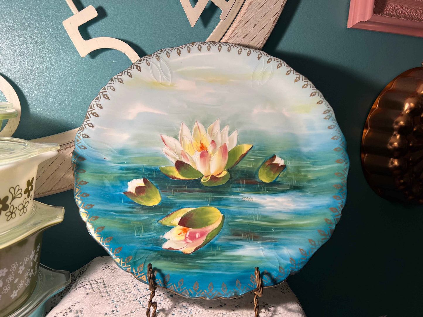 Beyer & Bock Hand-Painted Water Lily Porcelain Plate | Vintage Glassware