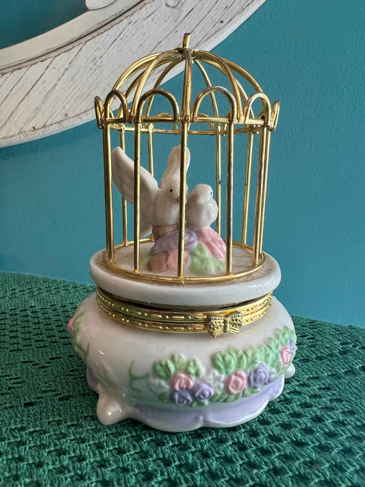 Vintage Ceramic Bird Cage Trinket Box with Porcelain Love Birds – Mini Jewelry Holder, Ring Holder, Nightstand Box