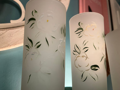 Set of 4 Federal Glass floral glasses perfect for serving beverages or display