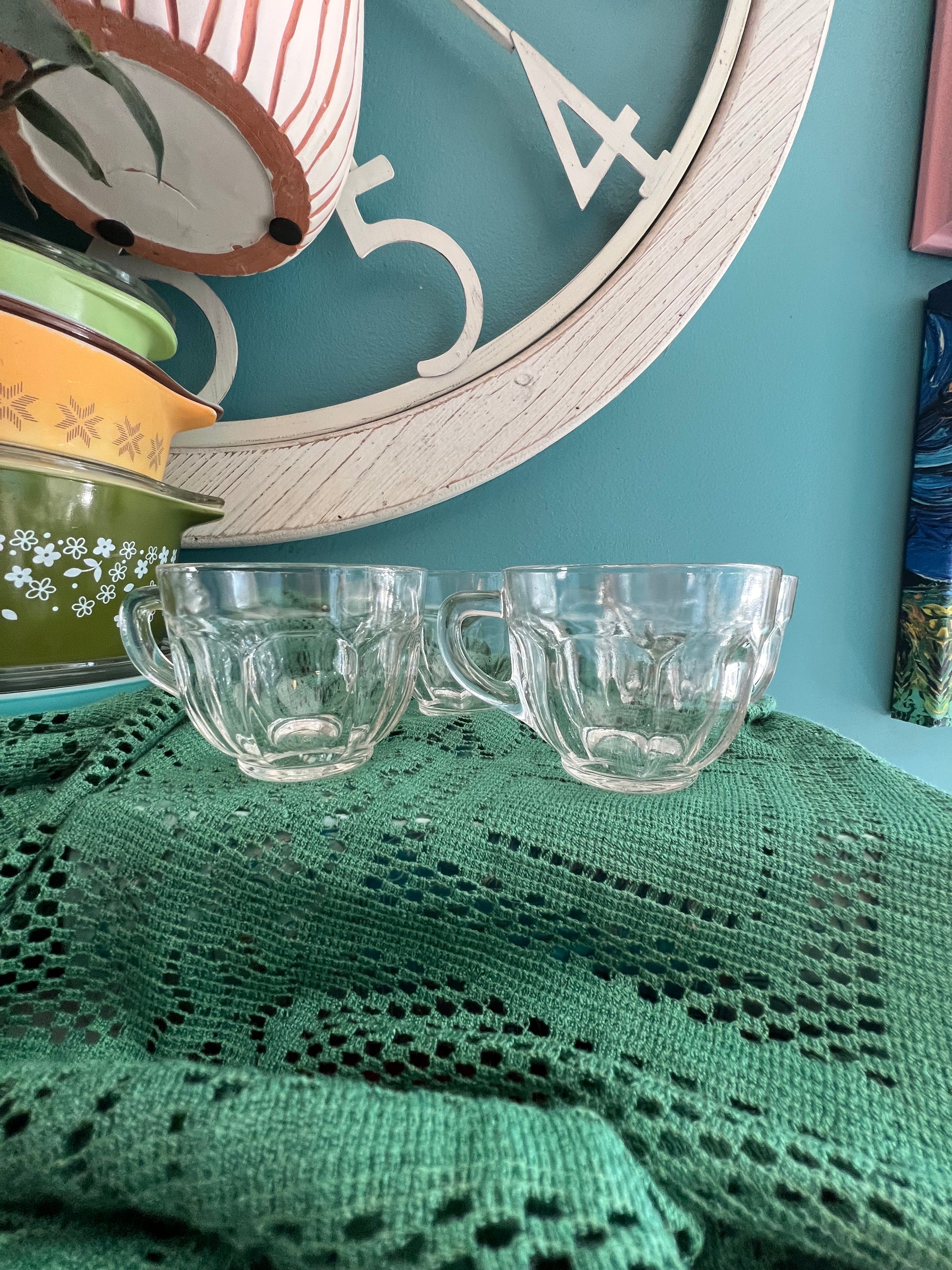 Set of 4 vintage Federal Glass Colonial Panel punch cups