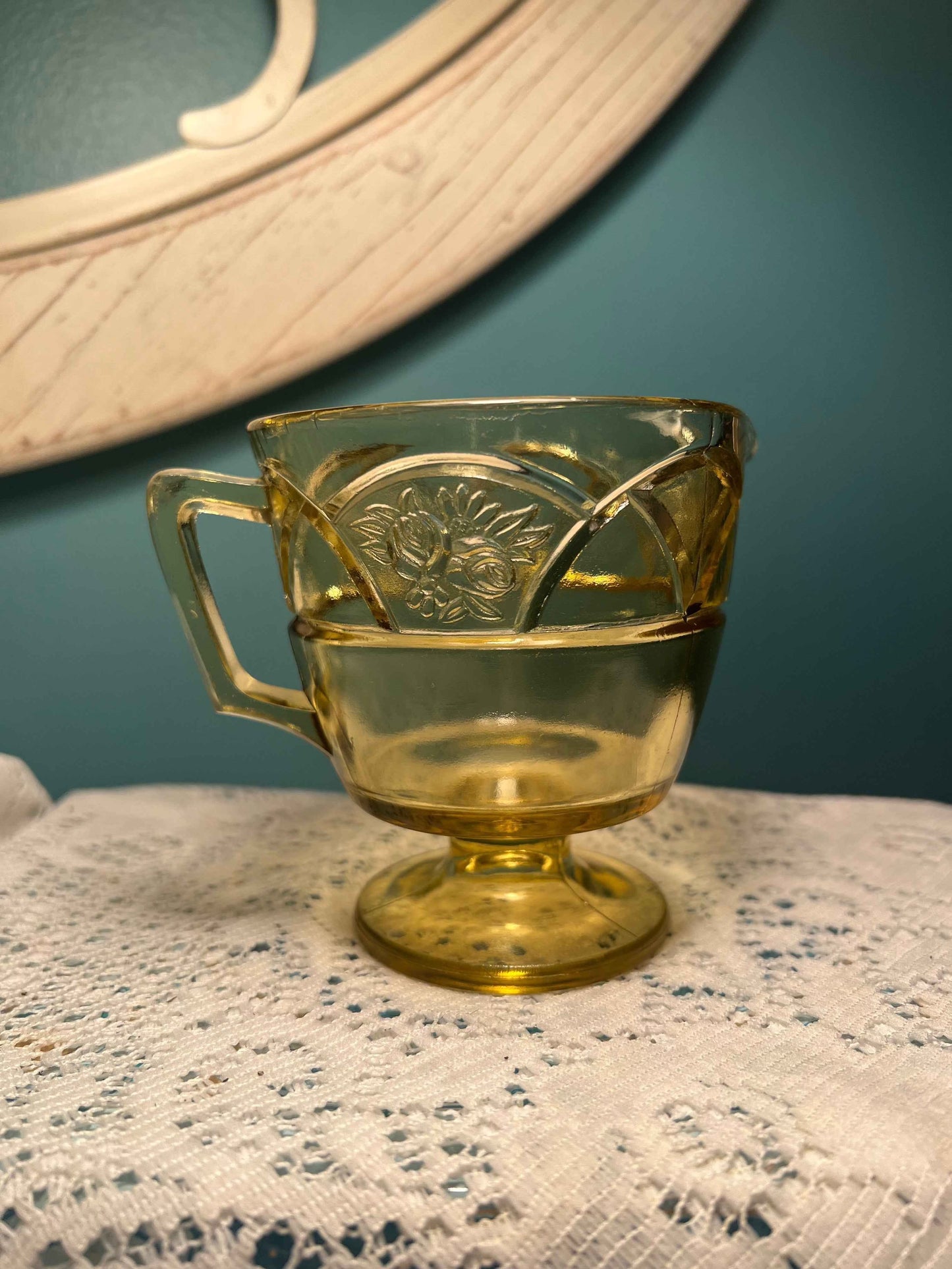 Vintage Federal Glass Amber Cream and Sugar | Rosemary (Dutch Rose) Pattern | Vintage Yellow Depression Glass