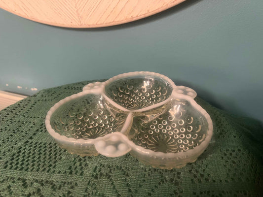 Vintage Fenton Moonstone Opalescent Hobnail Clover Leaf Divided Relish Dish