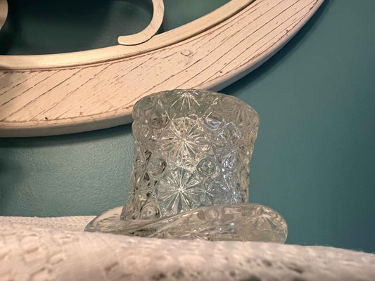 Fenton Top Hat – Clear Daisy &; Button | Collectible Vintage Glassware
