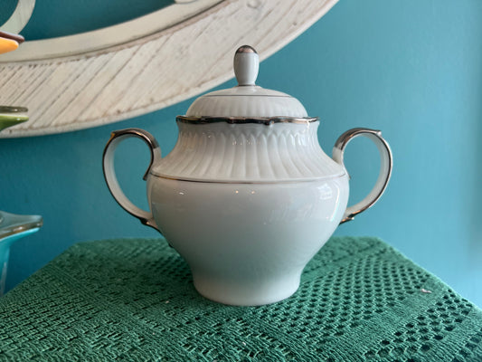 Fine China of Japan Eternity sugar bowl