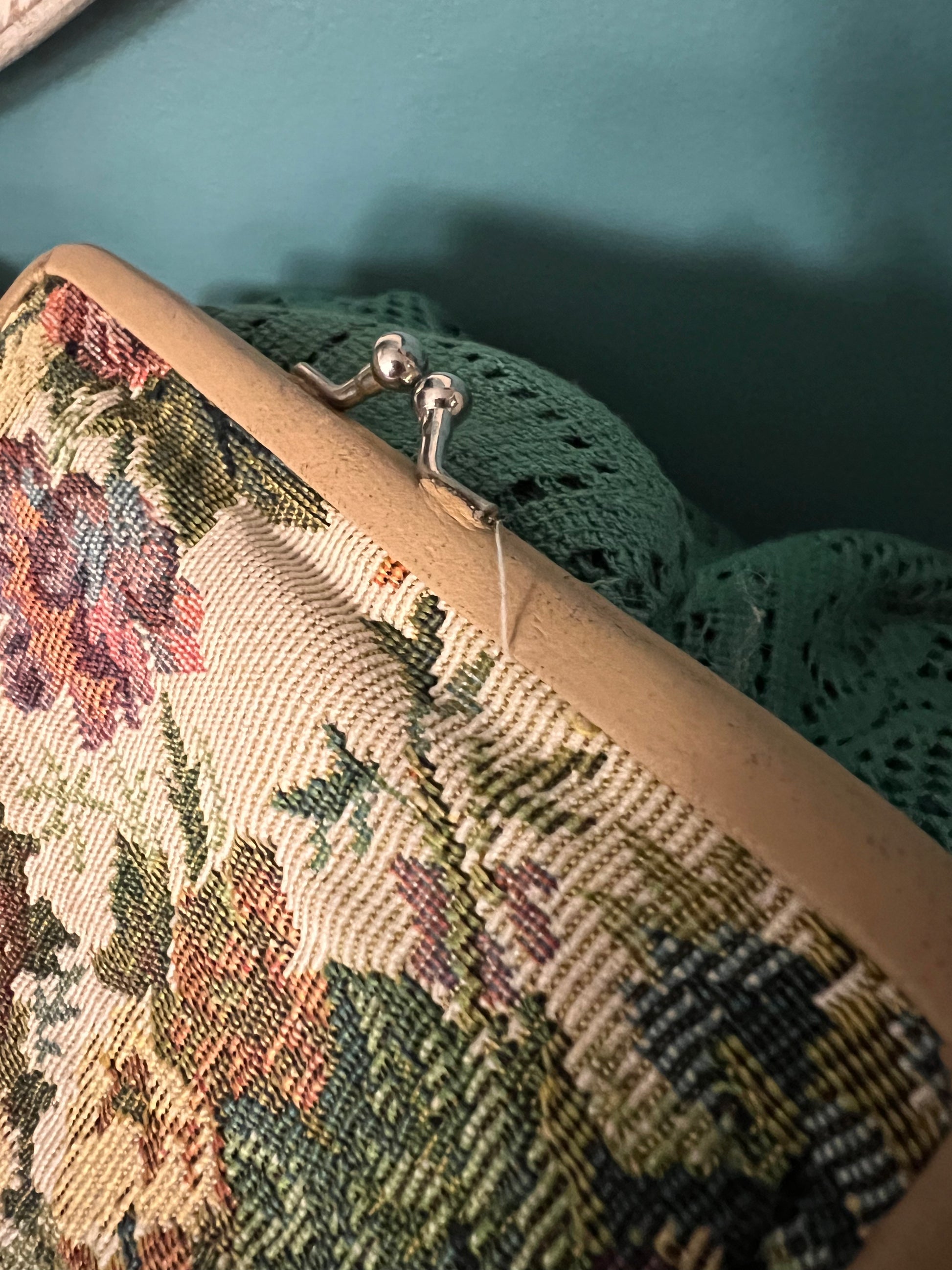 Retro vintage tapestry handbag for collectible accessory