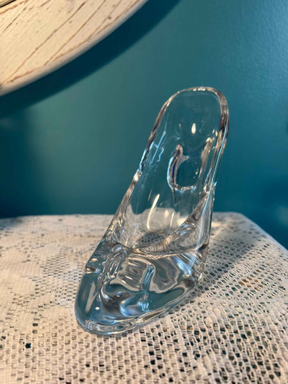 Glass slipper with bow decorative collectible for display