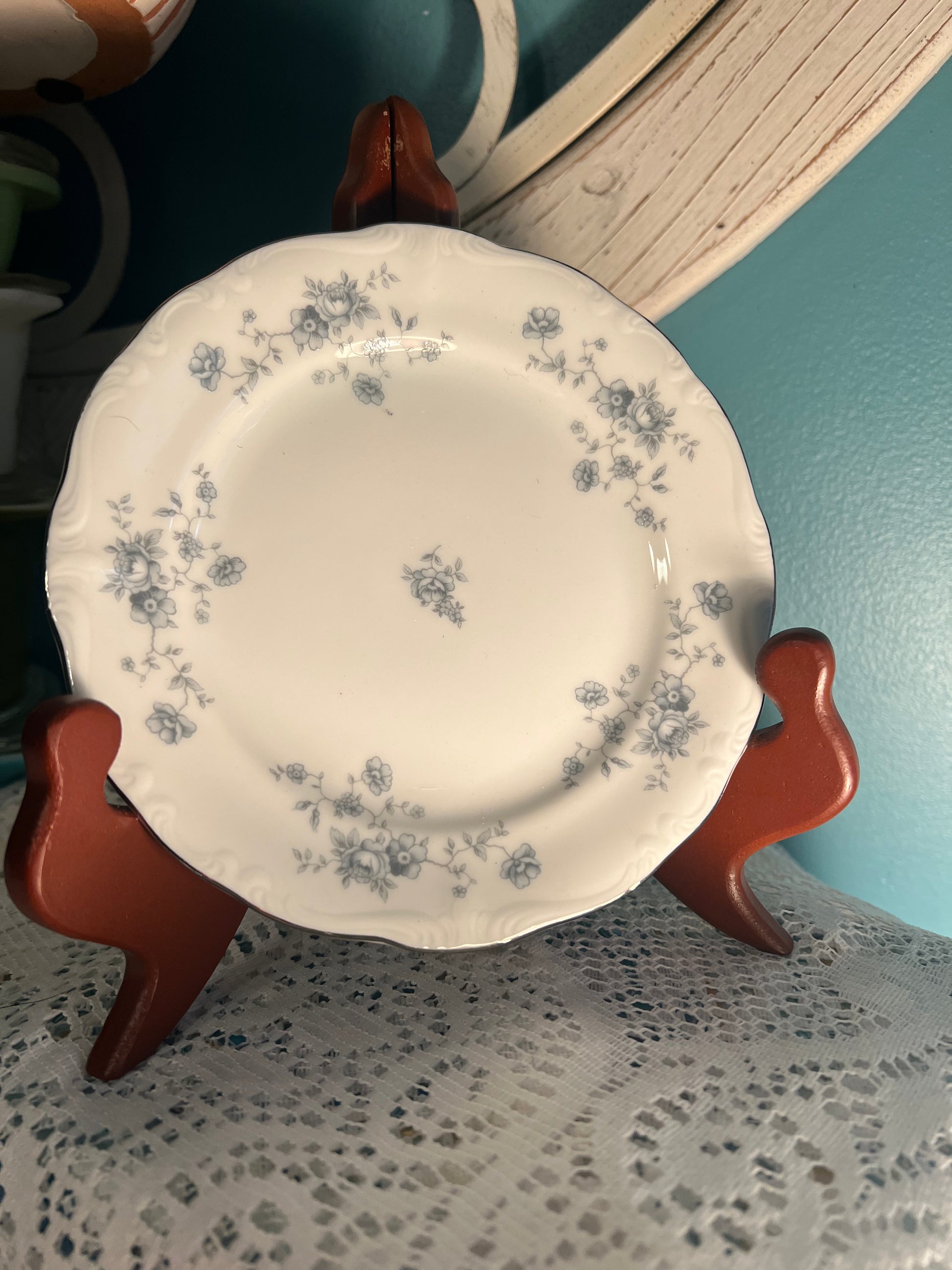 Collectible Haviland Blue Garland 6-piece dinnerware setting