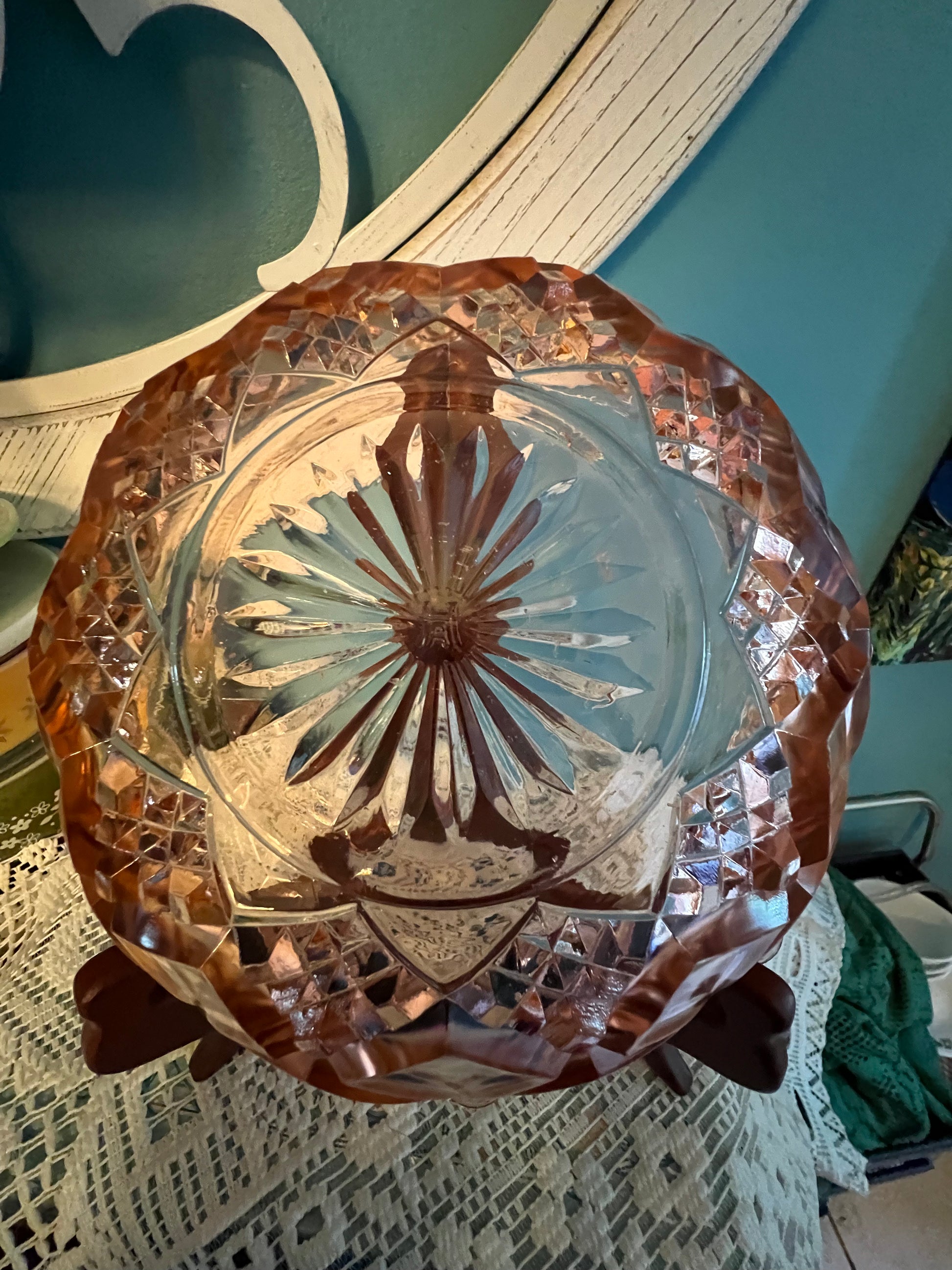 Royal Lace pink Depression glass bowl by Hazel Atlas