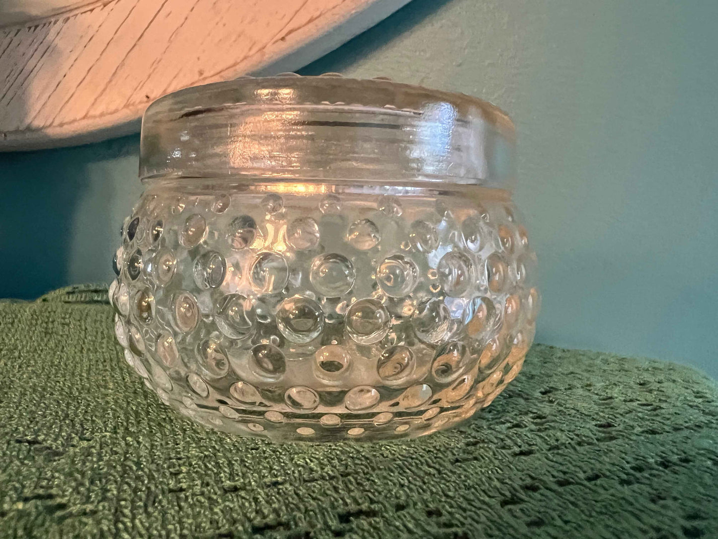 Vintage Clear Hobnail Glass Powder Bowl with Lid – Vanity Dish Trinket Collectible