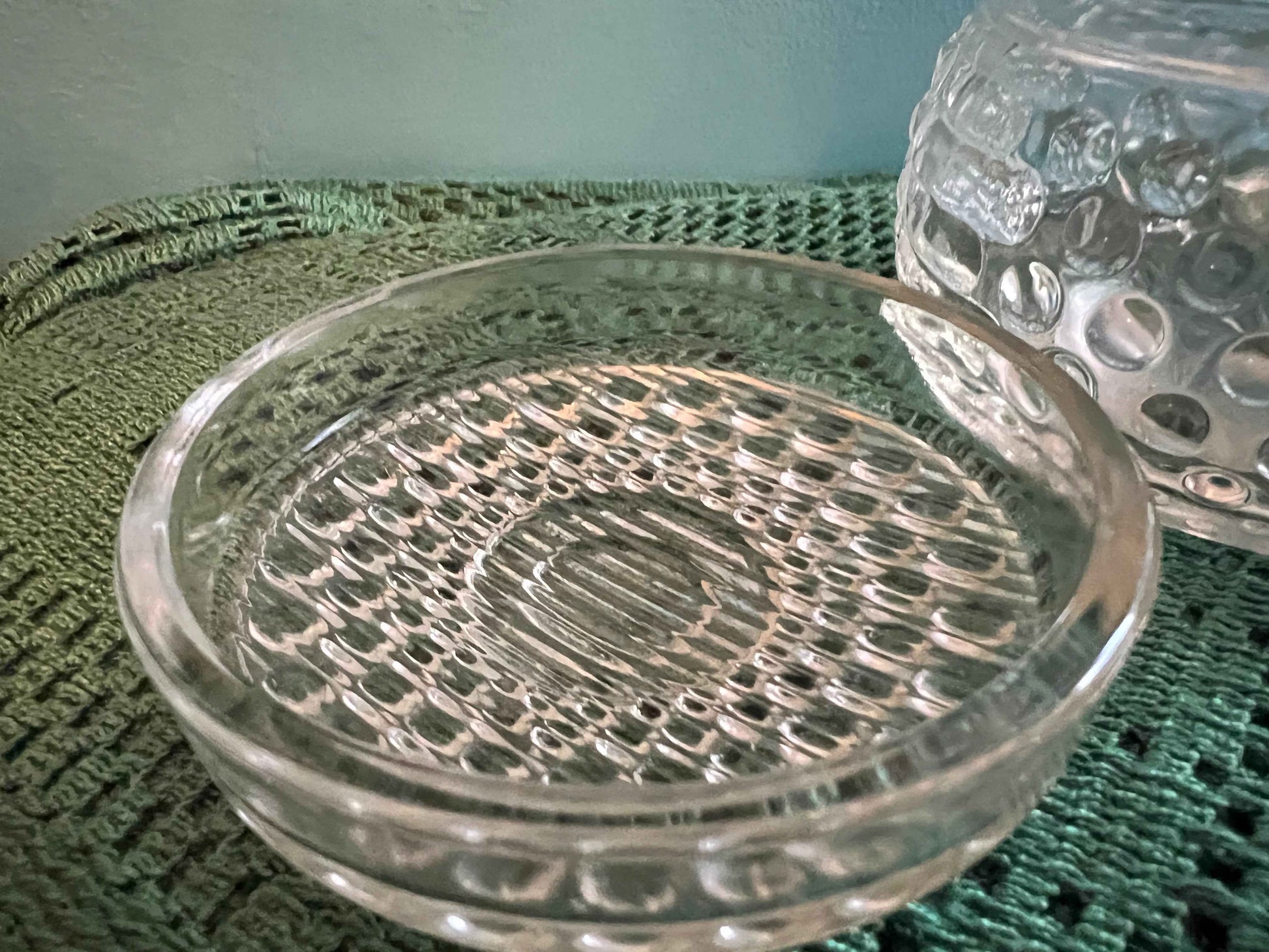 Vintage Clear Hobnail Glass Powder Bowl with Lid – Vanity Dish Trinket Collectible
