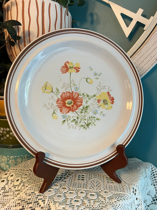 Vintage Colonial Stoneware Caroline Dinner Plate – 10.5” Orange Flower Pattern, Made in Japan