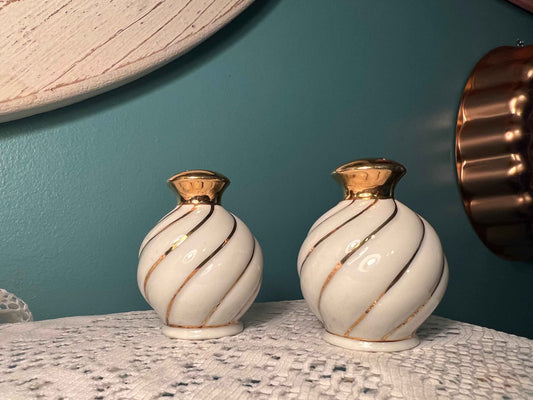 Vintage Porcelain Salt & Pepper Shakers – White Swirl with Gold-Tone Lids, Mid-Century Style