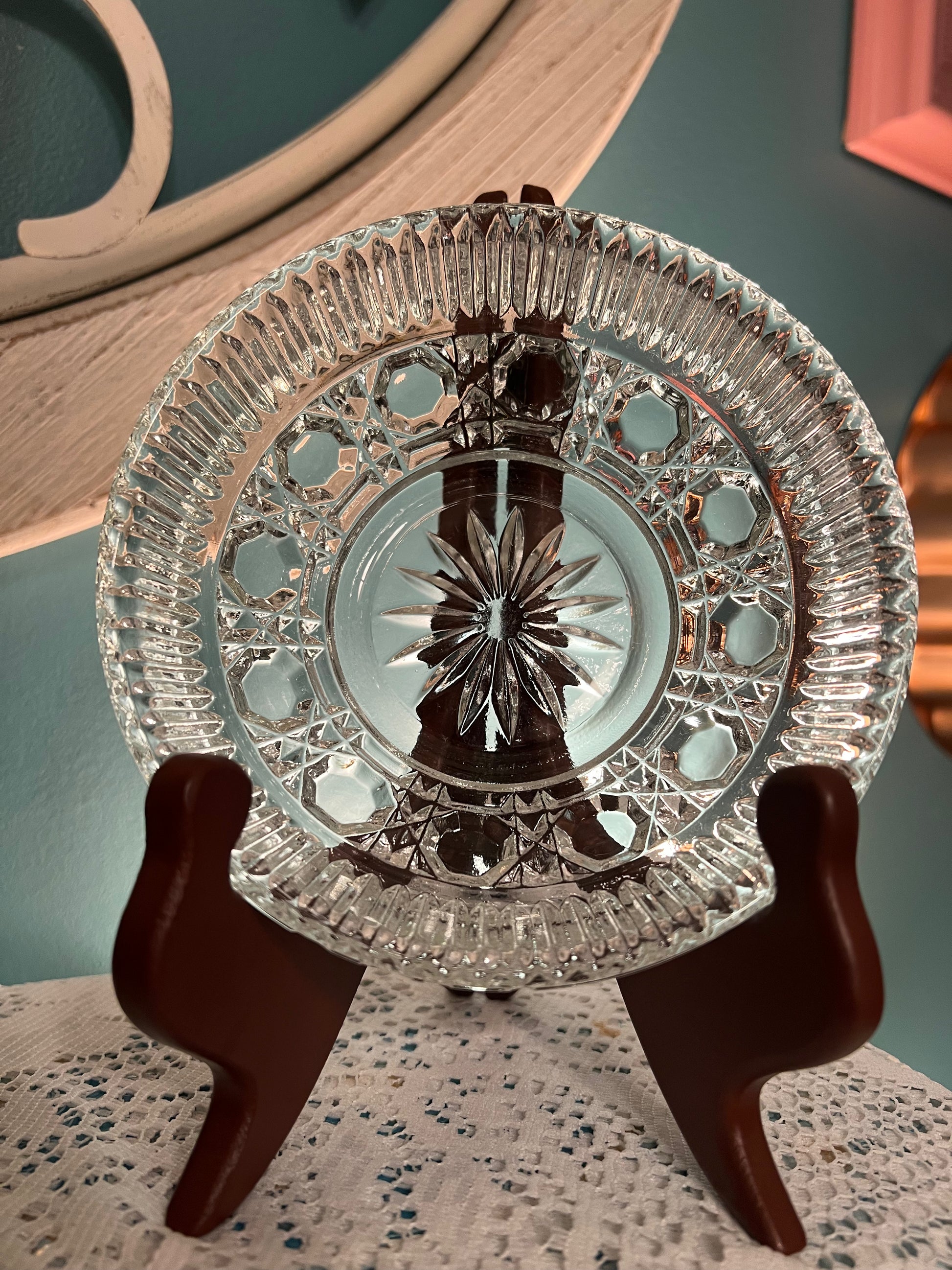 Vintage mid-century Indiana Glass dessert bowl with pressed geometric pattern