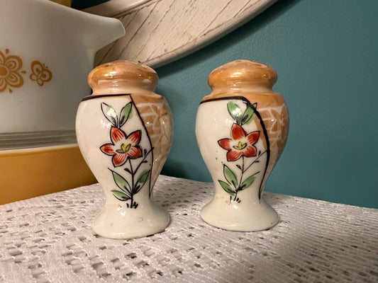 Vintage Hand-Painted Porcelain Lusterware Salt & Pepper Shakers | Japanese Floral Tableware | Red-Orange Flowers