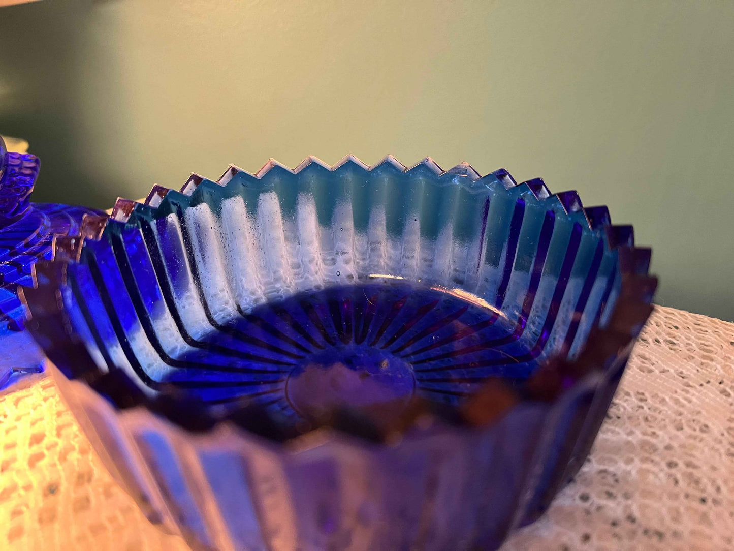 Jeanette Glass Cobalt Trinket Jar | Swan Lid | Vintage Collectible Glassware