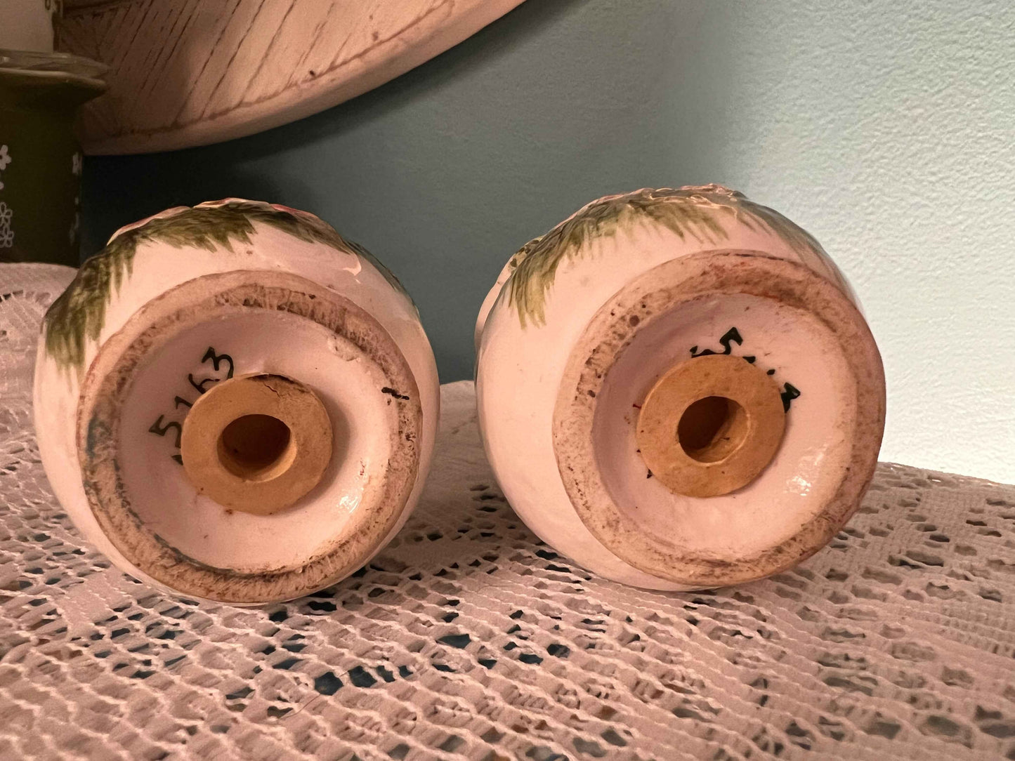 Lefton Vintage Salt & Pepper Shakers – Pink Floral #5163 | Collectible Tableware