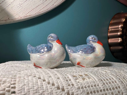 Vintage Japanese Lusterware Duck Salt & Pepper Shakers | Iridescent Glaze | Vintage Kitchenware