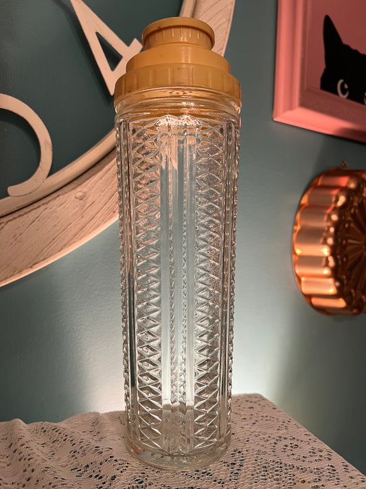 Vintage 1930s Medco Skyscraper glass cocktail shaker with Dial-a-Drink lid